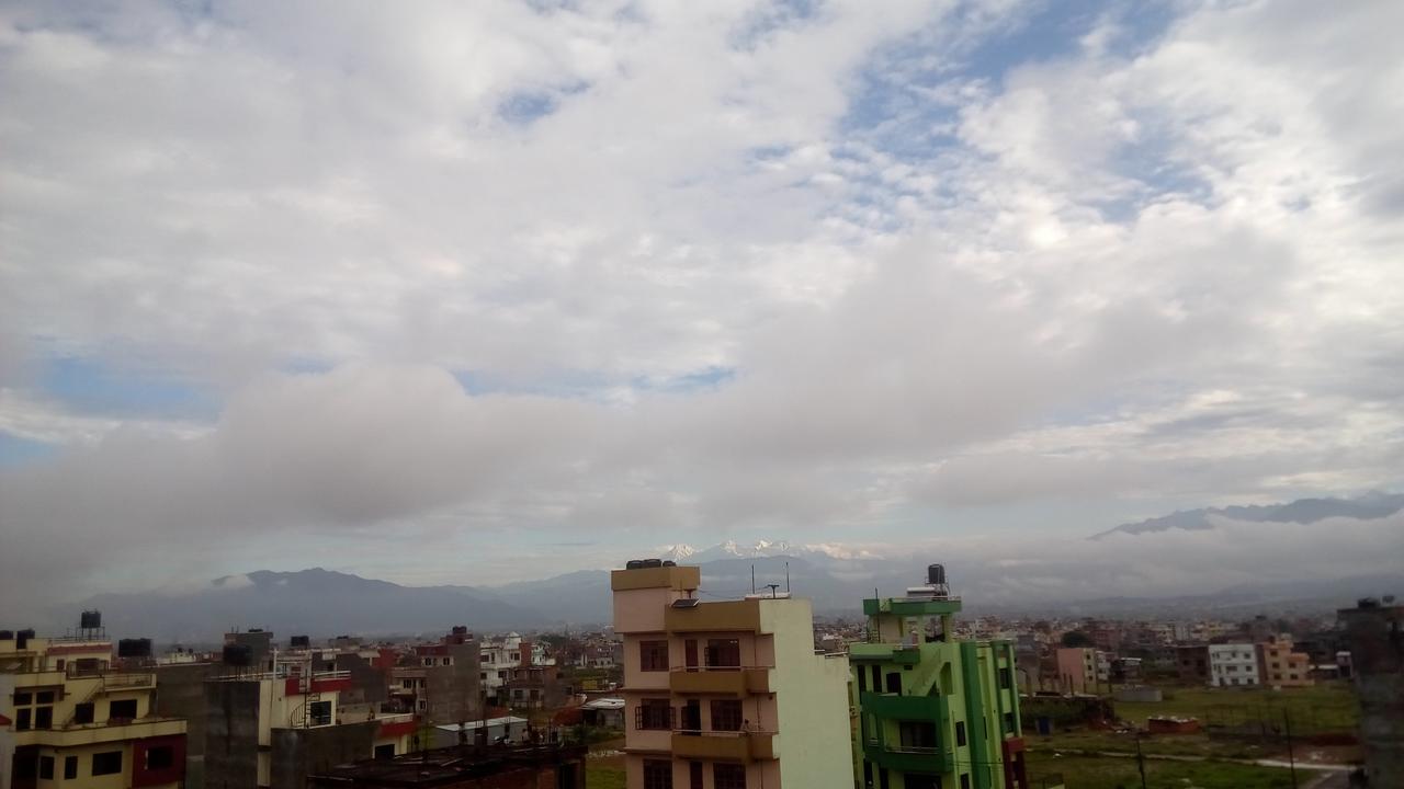 Everest Home Stay Apartment Lalitpur ภายนอก รูปภาพ