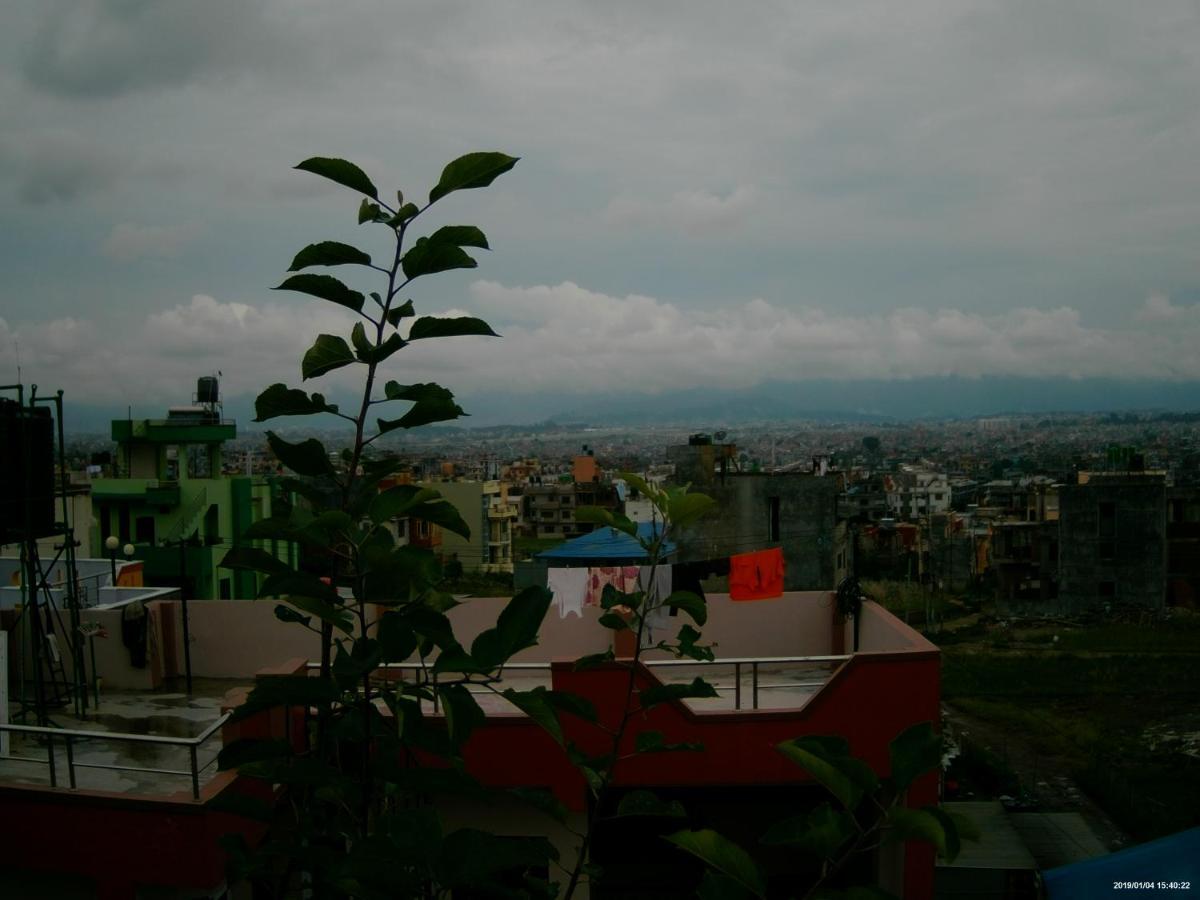 Everest Home Stay Apartment Lalitpur ภายนอก รูปภาพ