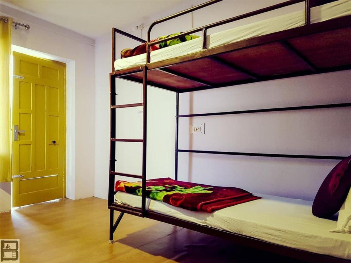 Everest Home Stay Apartment Lalitpur ภายนอก รูปภาพ